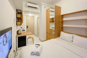 Interior - Homey Studio Apartment Tokyo Riverside Pik 2 (Teluknaga)