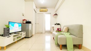 Standard Apartment - Homey And Modern 2Br At Green Bay Pluit Apartment (Jakarta)