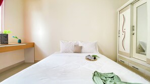 Standard Studio - Modern Look Studio At Signature Park Grande Apartment (Jakarta)