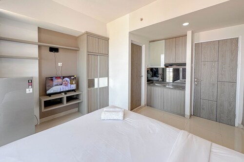 Good Deal Stunning Studio (No Kitchen) At Taman Melati Surabaya Apartment