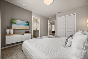 10 室のベッドルーム、旅行用ベビーベッド、WiFi、ベッドシーツ