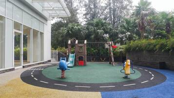 Children's play area - outdoor