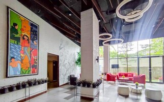 Sala de estar en el lobby