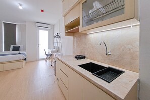 شقة إستديو عادية | مطبخ خاص