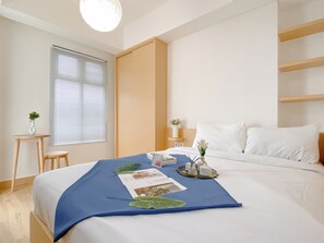 Room - Studio Furnished At Pollux Chadstone Apartment (Cikarang)