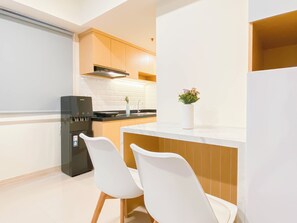 Standard Apartment | In-room dining - Spacious 2Br At Meikarta Apartment (Cikarang)