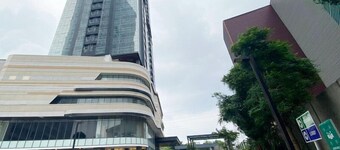 Spacious And Cozy 3Br At Grand Sungkono Lagoon Apartment