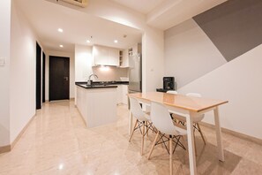 Private kitchen - Great Choice 2Br At Branz Bsd City Apartment (Pagedangan)