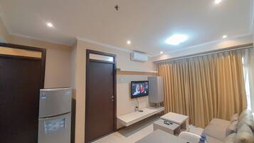 Standard Apartment | Living area