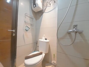 Standard-Apartment | Badezimmer
