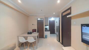 Apartemen Standar | Makan di kamar
