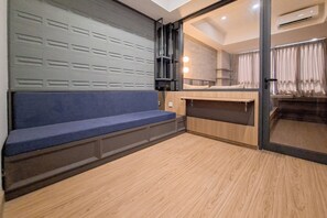 Standard Apartment | Living area