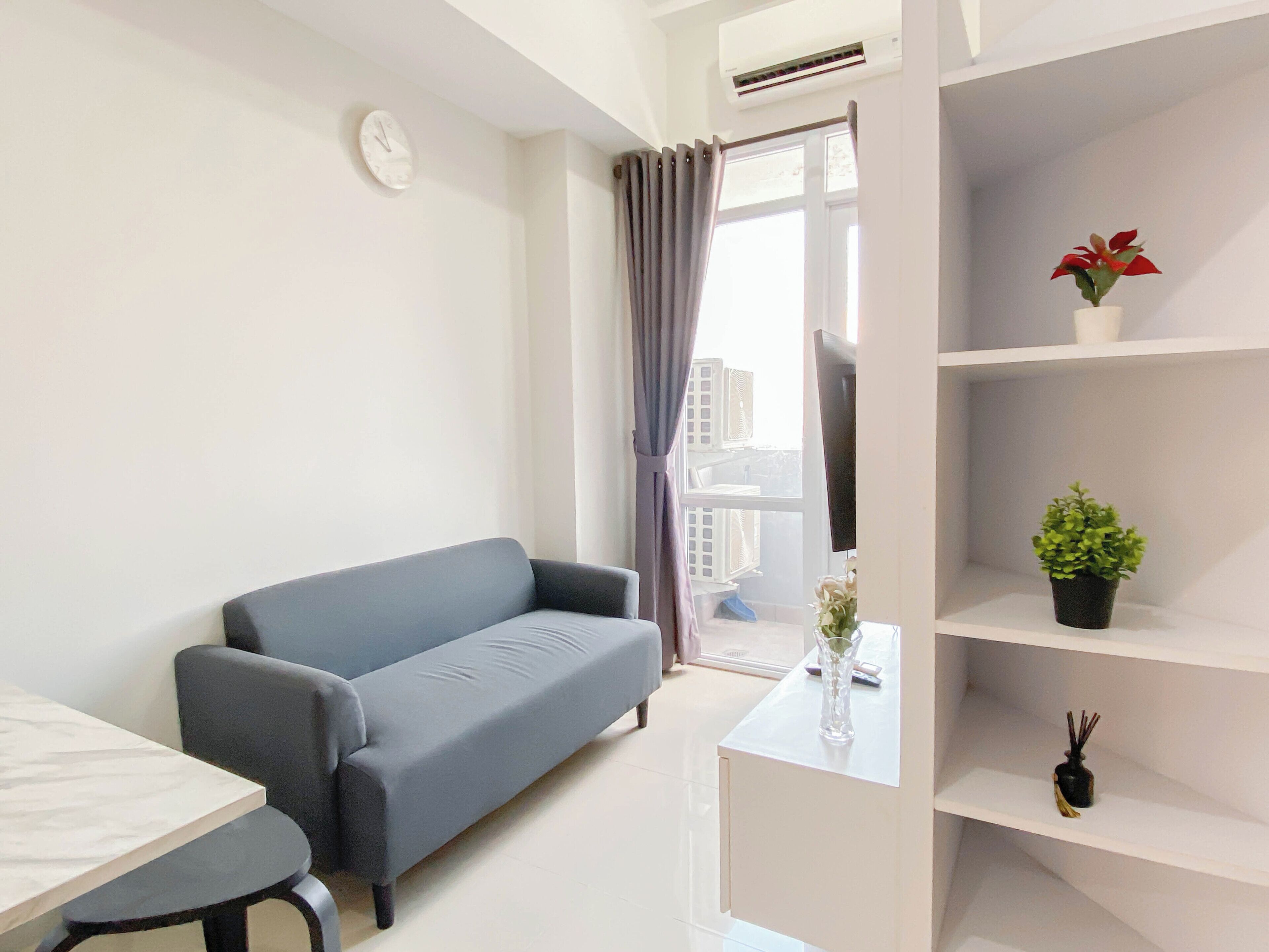 스탠다드 아파트 | 거실 공간