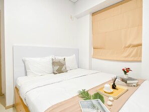 Standard Apartment - Neat And Simple 2Br At Meikarta Apartment (Cikarang)