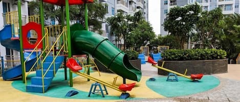 Aire de jeux - extérieure