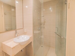 Standard-Apartment | Badezimmer