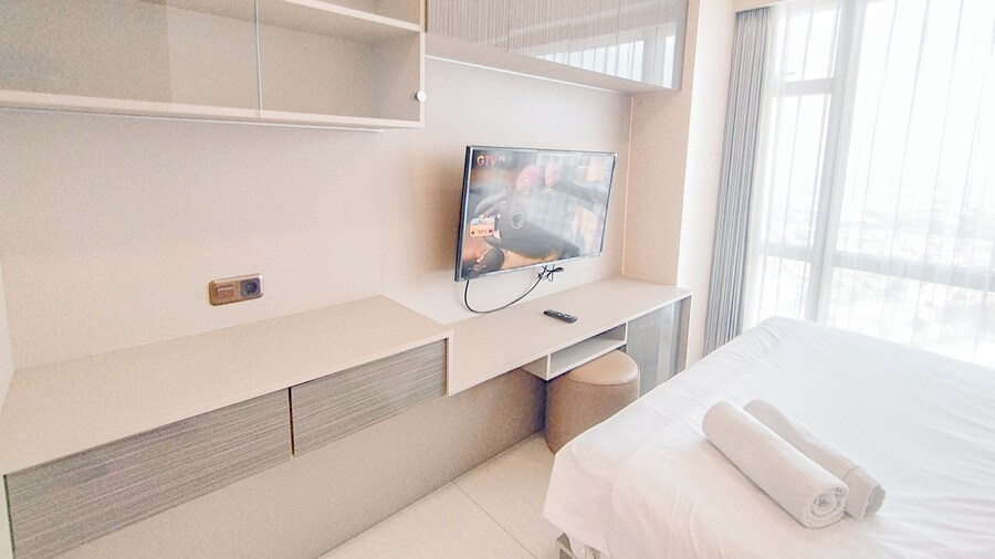 Warm 3Br Direct Access To Mall La Riz Supermall Mansion Apartment