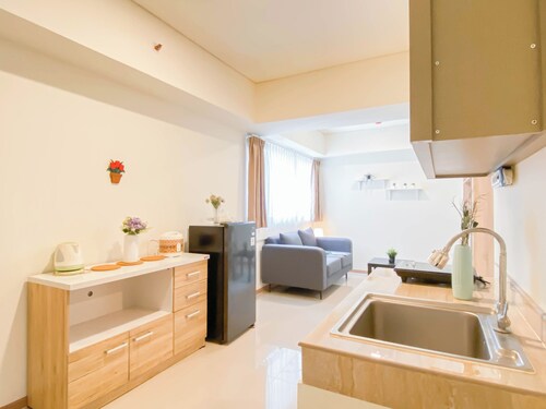 Simple Look 2Br Apartment Meikarta