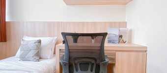 Restful 3Br At Meikarta Apartment
