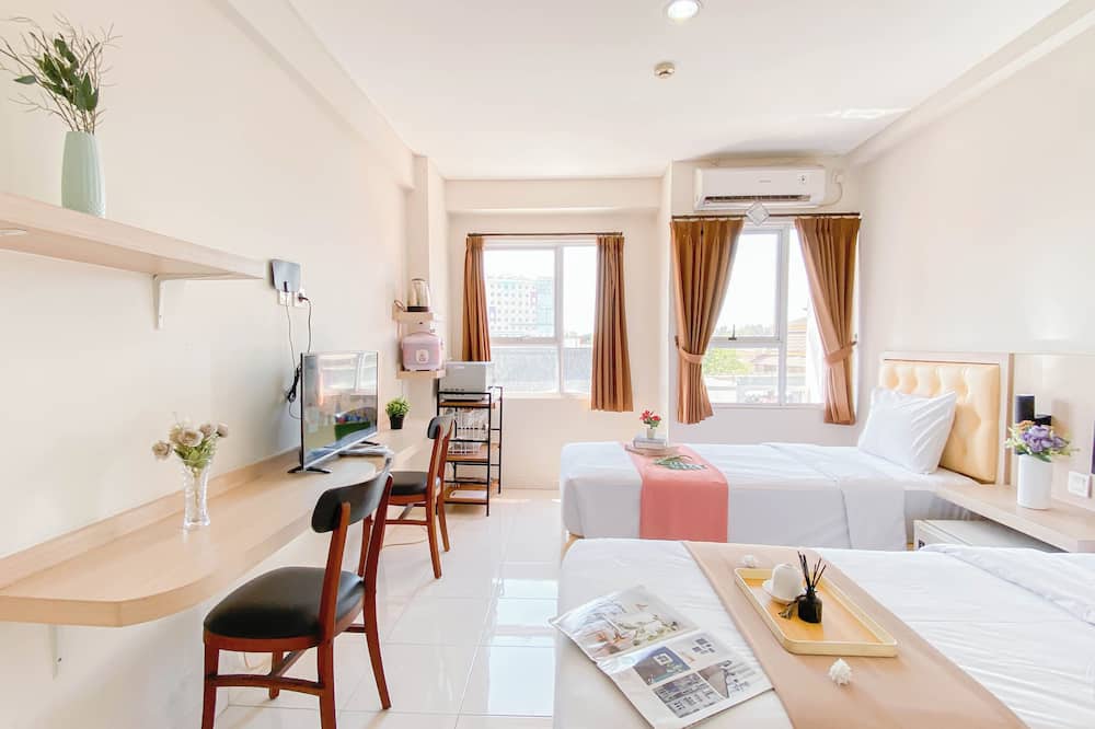 Simple Studio (No Kitchen) Near President University At Elvis Tower Apartment