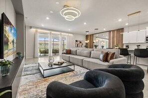 TV - 10 BD/ 8 BA/ Windsor Cay (16191 CC) (Clermont)