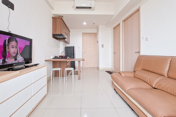 Standard Apartment | Living area