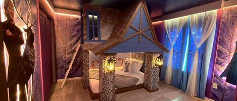 8 sovrum, strykjärn/strykbräda, wi-fi och sängkläder