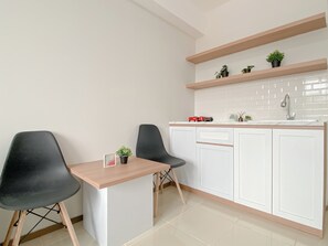 Standard Apartment | Private kitchen
