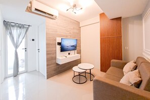 Interior - Modern Minimalist 2Br At Urbantown Serpong Apartment (South Tangerang)