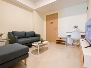 Standard Apartment | Living area