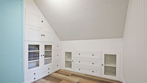 Unclassified image, 3 of 24, button - 2BR Home Foxboro Cntr- 3.5mi to Gillette, walk to bars/food/shops/playgrounds (Foxborough)