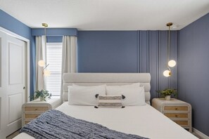 7 bedrooms, iron/ironing board, WiFi, bed sheets - 7 Bedrooms / 5 Bathrooms / Windsor Cay (15882CC) (Clermont)