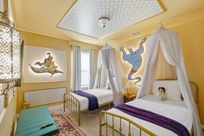 7 bedrooms, iron/ironing board, WiFi, bed sheets