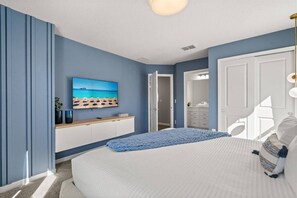 7 室のベッドルーム、旅行用ベビーベッド、WiFi、ベッドシーツ