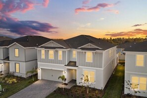 Exterior - 10 Bedrooms / 8 Bathrooms / Windsor Cay (16203CC) (Clermont)