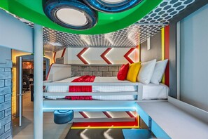 10 Schlafzimmer, Reisekinderbett, WLAN, Bettwäsche