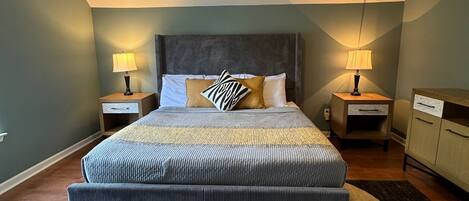 5 bedrooms, iron/ironing board, free WiFi, bed sheets