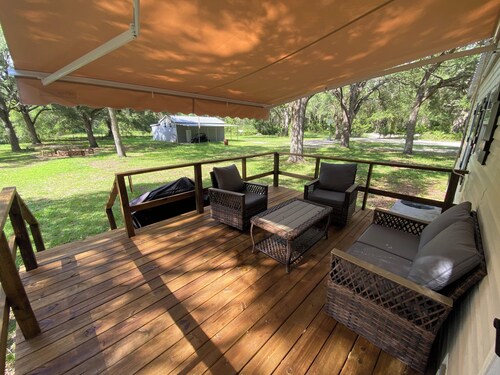 North Florida Cabin near Springs / Trails / Campground / Fire Pit