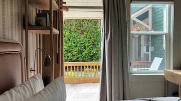 Estúdio, 1 cama King, vista para o jardim | Vista para o jardim
