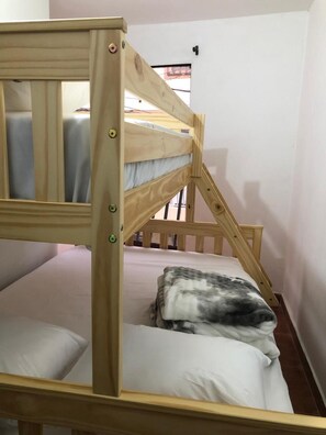1 bedroom, desk, free WiFi, bed sheets