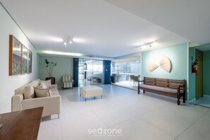 Eenvoudig appartement | Lobby