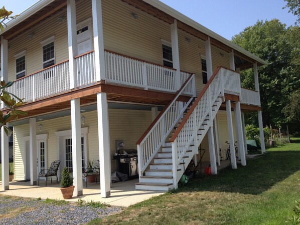 Property entrance - Haven Point Inn and Gallery (Rock Hall)
