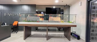 Simple Look Studio (No Kitchen) Near Unhas Bandaraya - Tallasa City Makassar Apartment