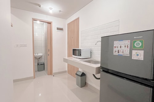 Minimalist 1Br Combined (No Kitchen) At Bandaraya - Tallasa City Makassar Apartment