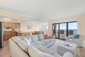 TV, offices - Surf's Edge 305  Pet Friendly (Ocean City)