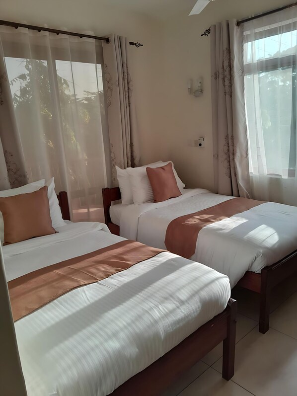 3 Schlafzimmer, Bügeleisen/Bügelbrett, Internetzugang, Bettwäsche