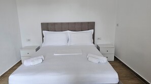 Iron/ironing board