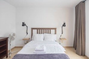 2 chambres, lit parapluie, Wi-Fi gratuit, draps fournis