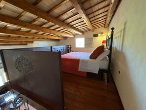 Superior Triple Room | Laptop workspace, soundproofing, free WiFi