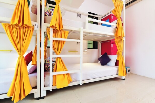 Free WiFi - Urban Stays (Mumbai)